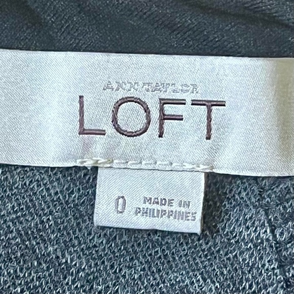 LOFT Textured Fit & Flare Dress – Size 0 - Picture 3 of 5